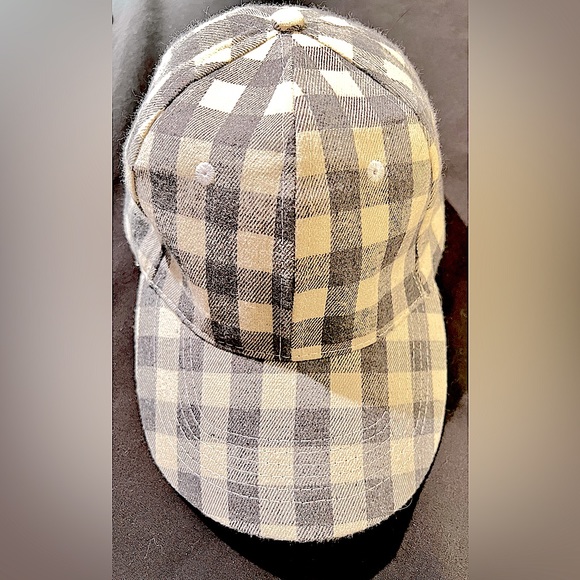 NWOT Fall Inspired Cocus Pocus Baseball Hat~Adjustable~White&Grey Buffalo Check - Picture 1 of 5
